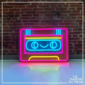 Magic Cassette - Neon Flex