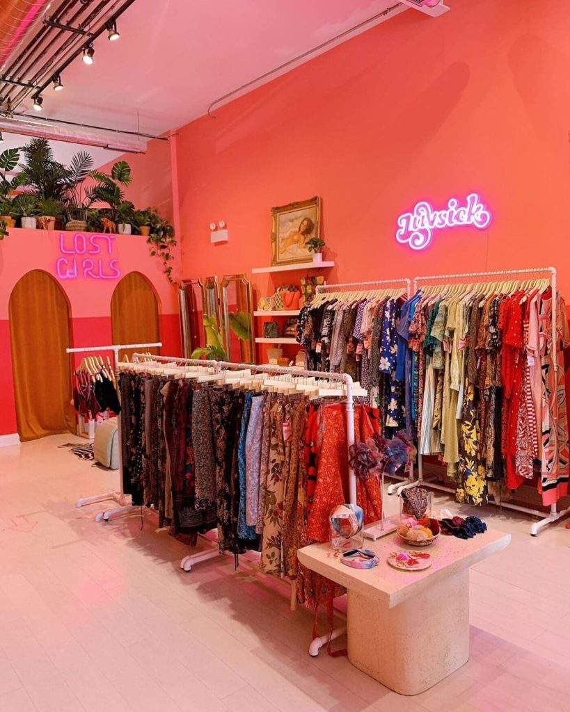 Néon BRAND LOGO Luvstick Shop Pink