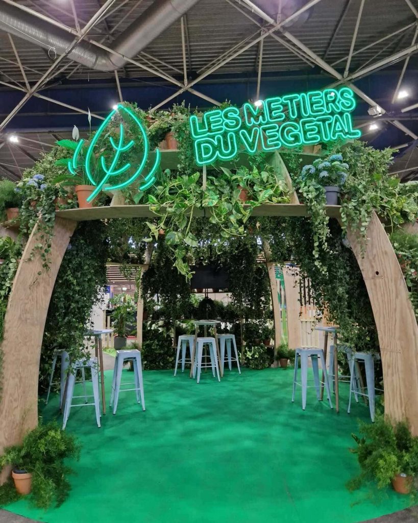 Néon Brand Le metier du vegetal Green Booth