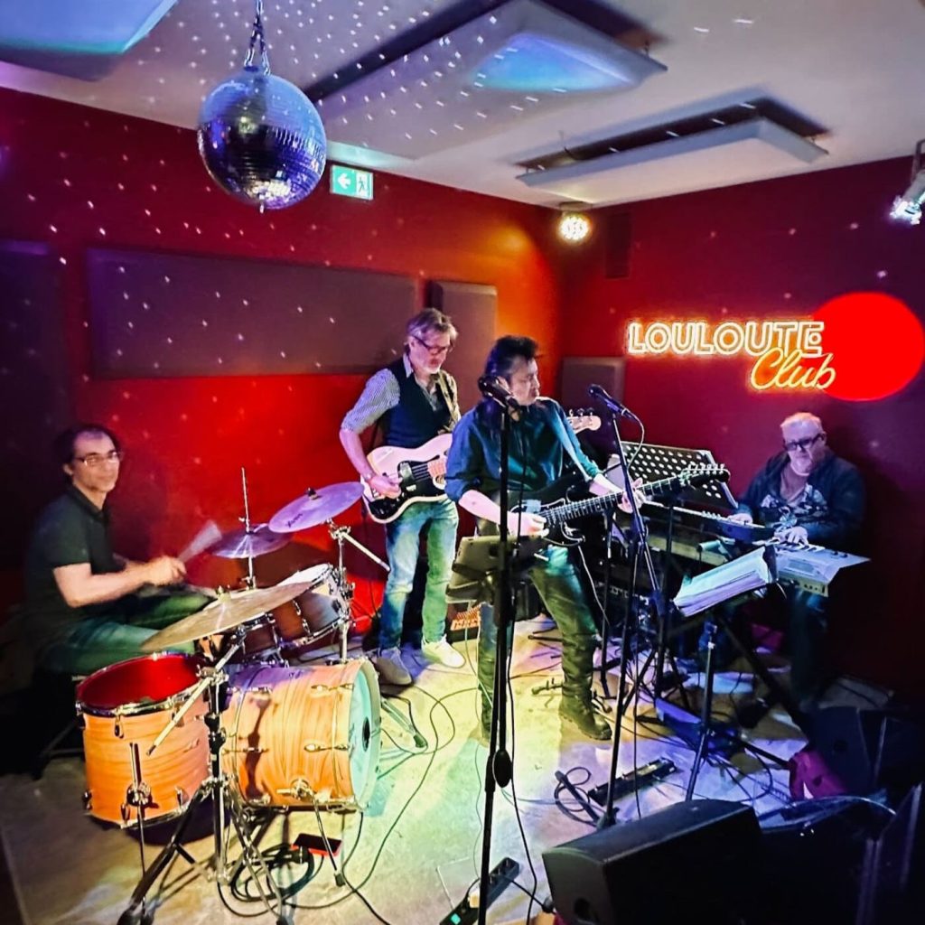 Néon-Disco-Bar-Live-Louloute-Club