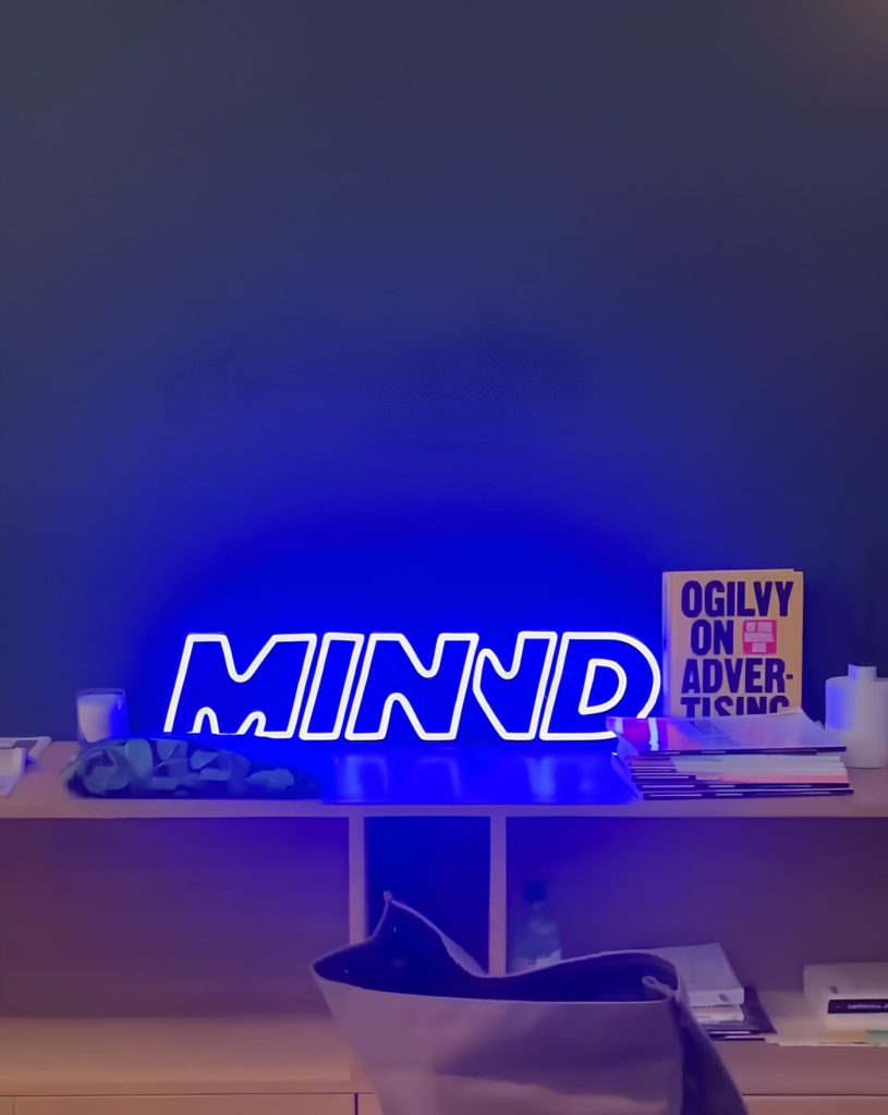 Néon Minnds Streaming Youtube Podcast