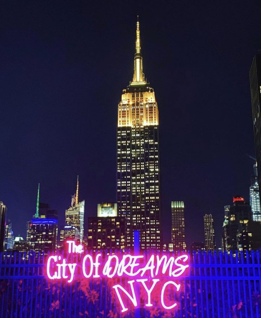 Néon OUTDOOR_City_of_Dreams_NYC_Rooftop