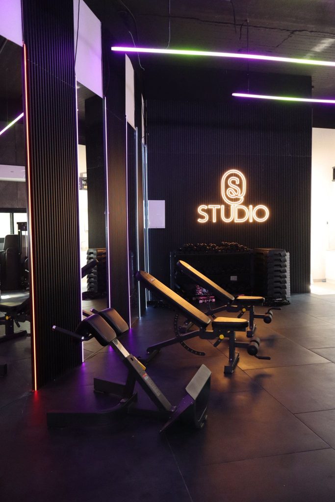 Néon Studio Warm White Fitness