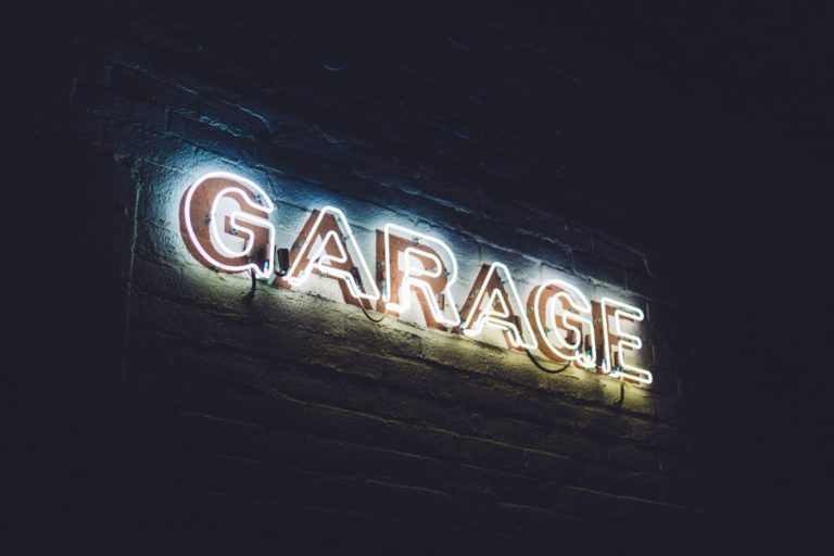 neon-enseigne-garage